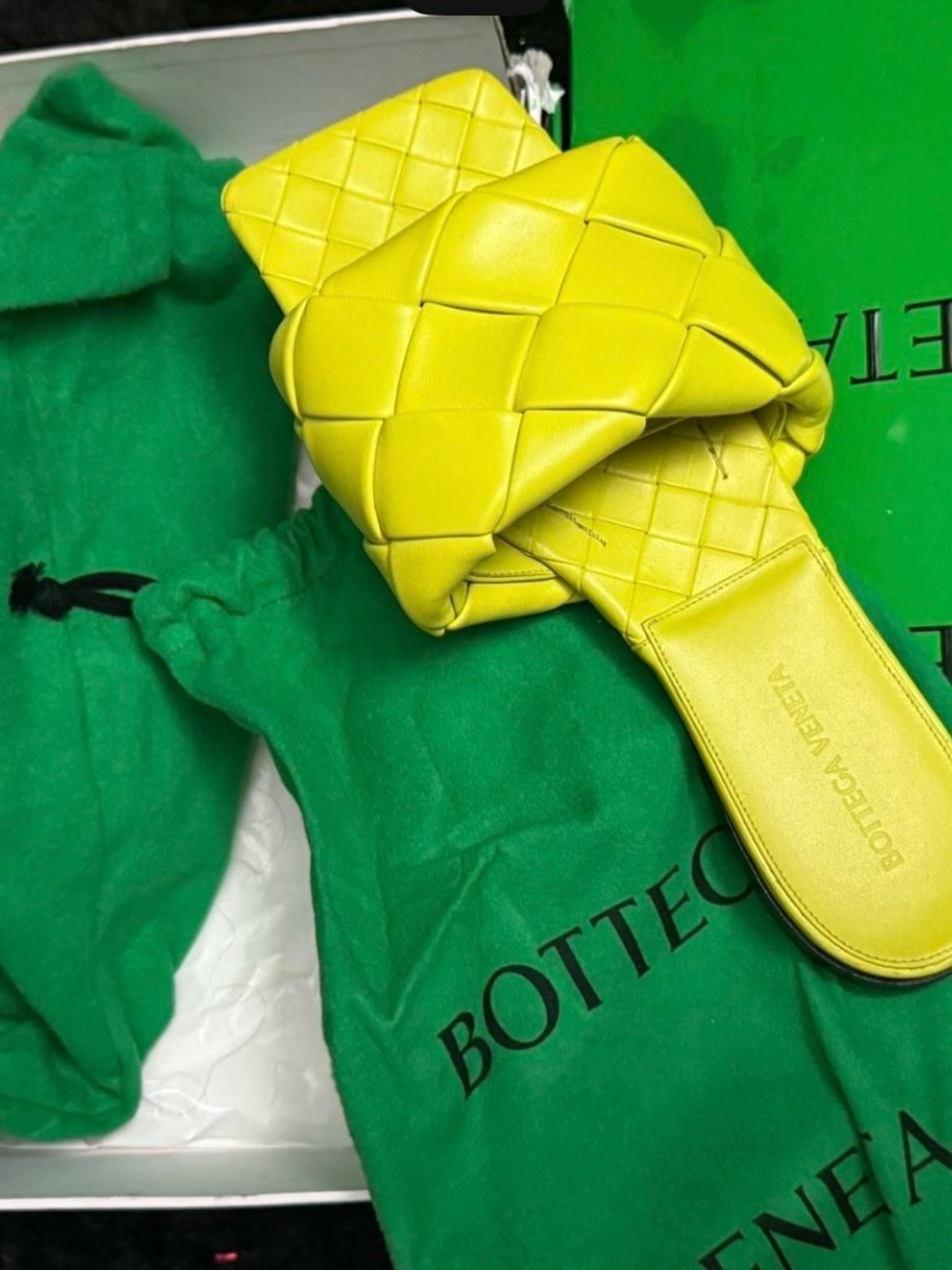 Bottega Veneta Bright Green Box Accent